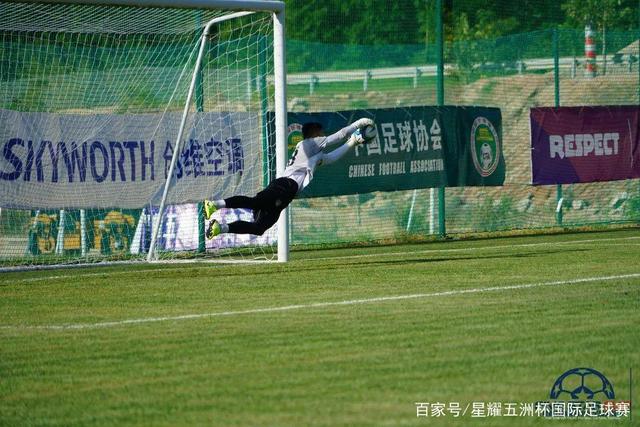 媒体人：男篮少则8个月多则全年无休 不取舍巅峰状态撑不了几年